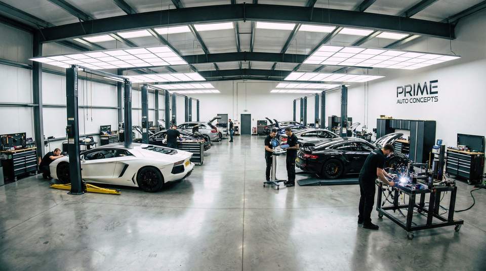 国产视频：探秘修车改装工厂